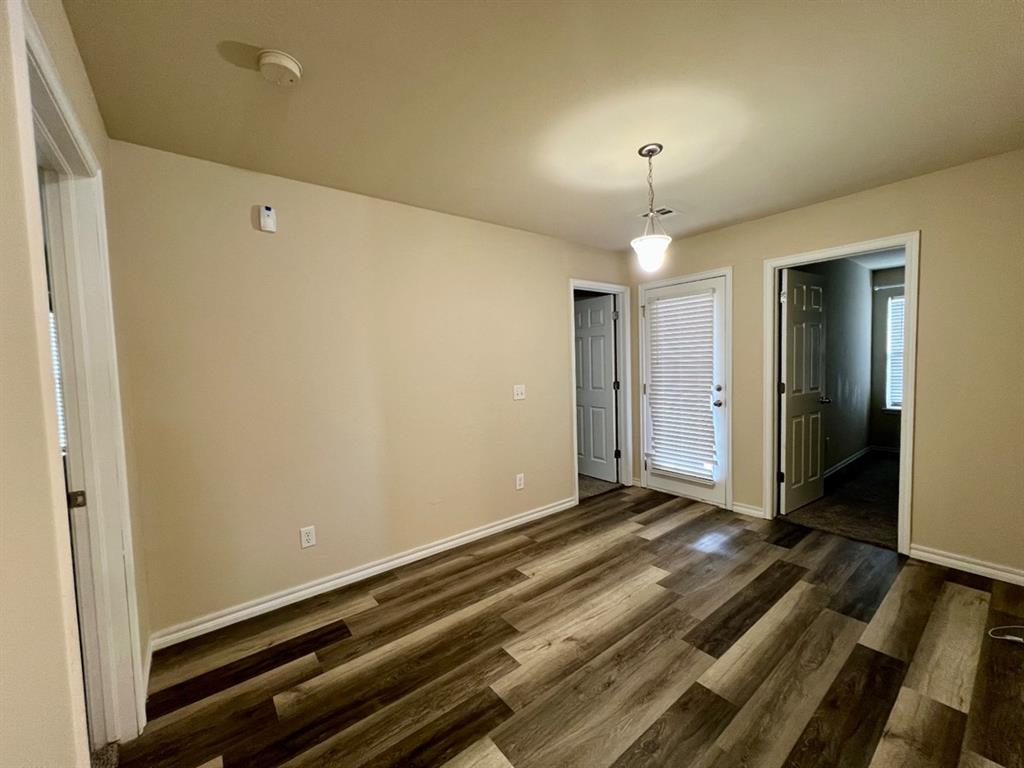 2205 Sw 93rd Place Property Photo 13