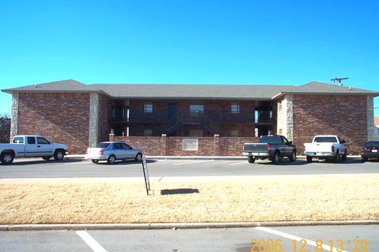301 N Custer Street Property Photo 1