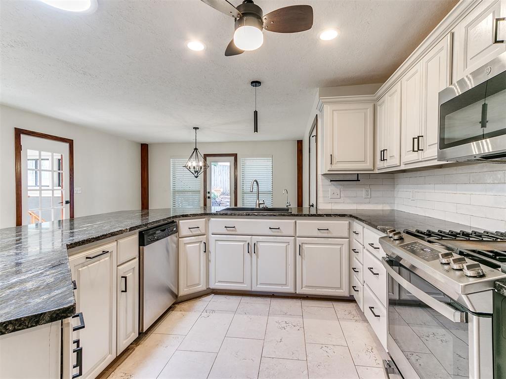 4506 Alexander Court Property Photo 19