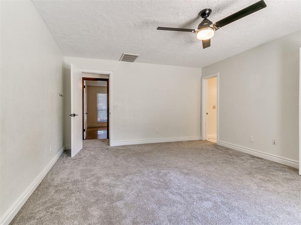 4506 Alexander Court Property Photo 24