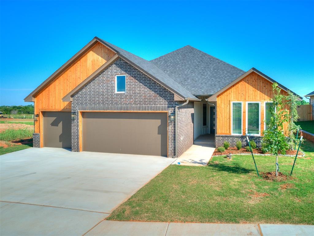 225 Sage Brush Way Property Photo 1