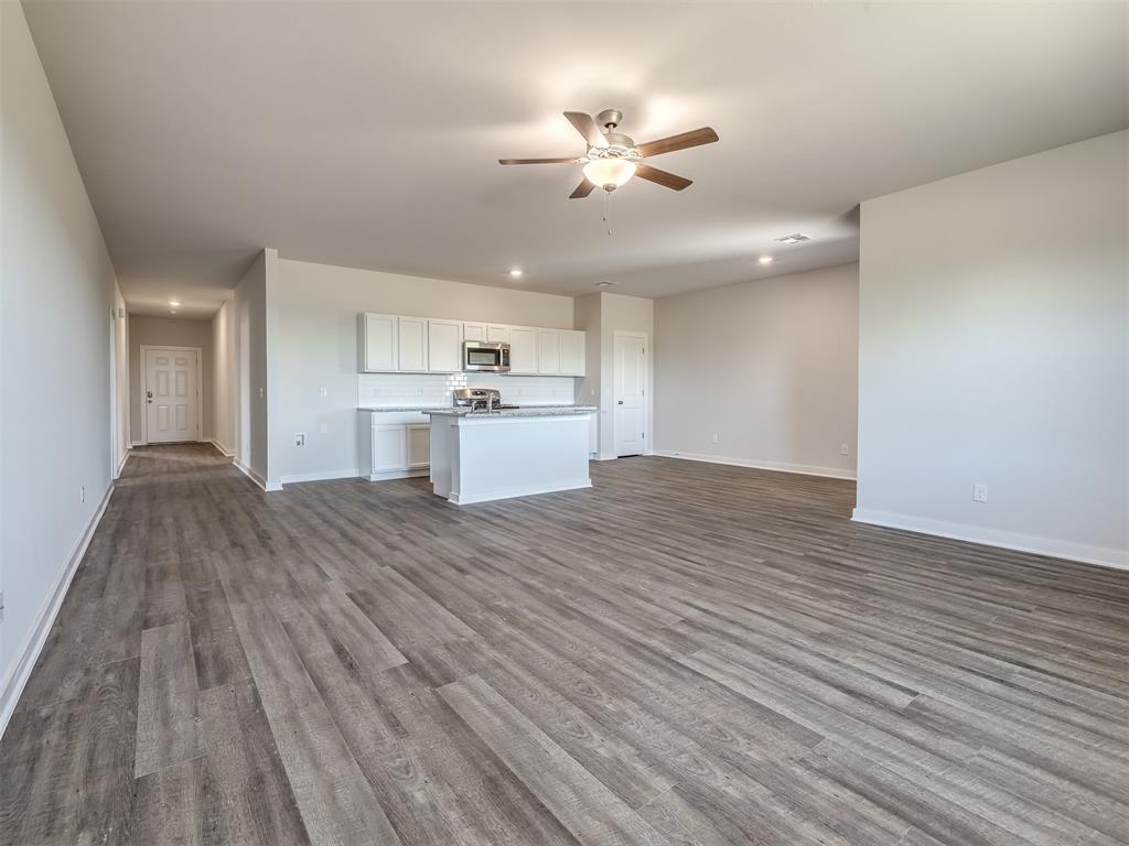 13136 Mannington Road Property Photo 6