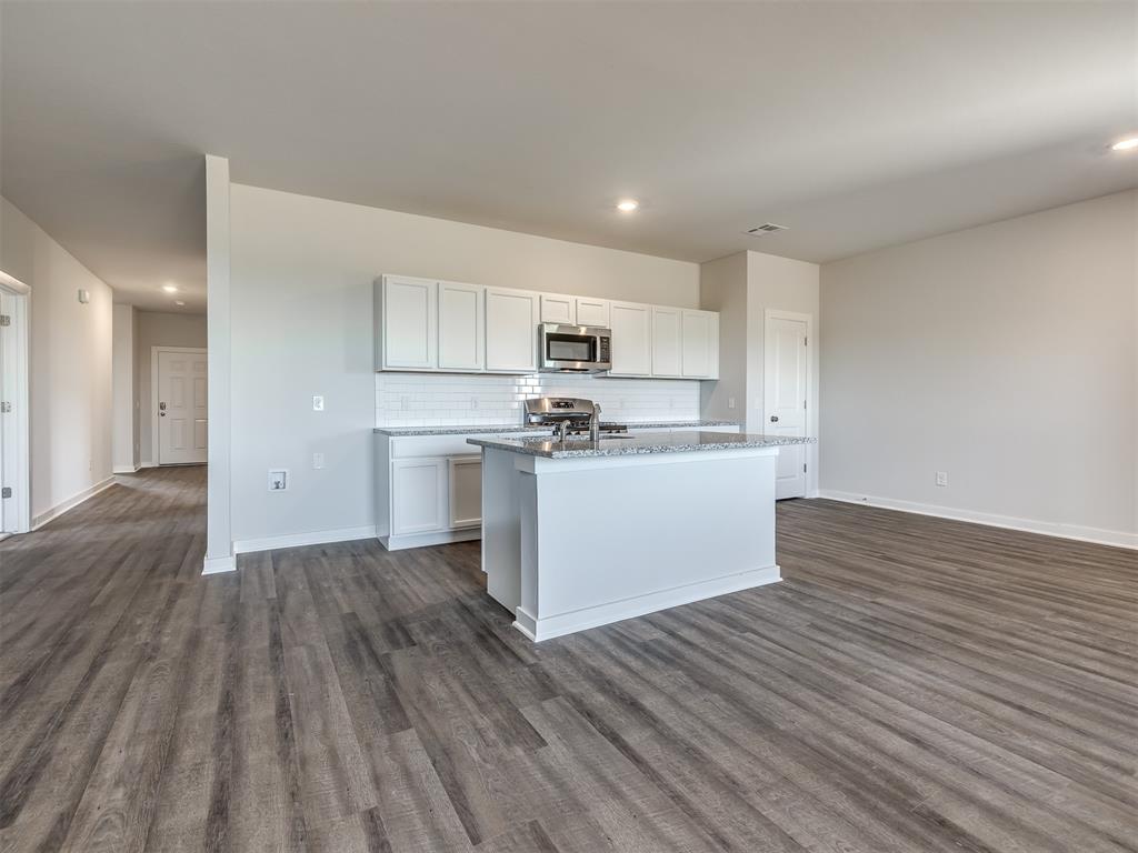 13136 Mannington Road Property Photo 13