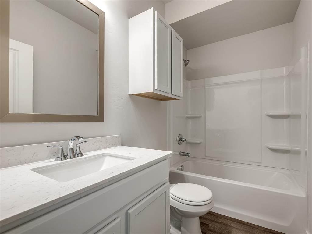 13136 Mannington Road Property Photo 27