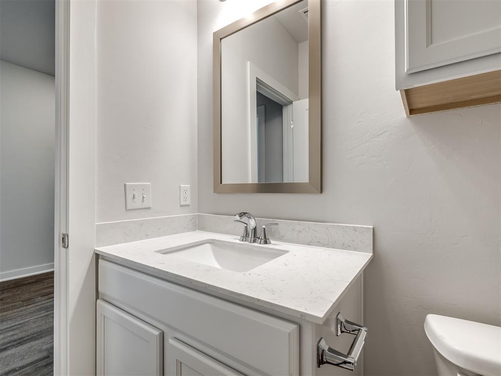 13136 Mannington Road Property Photo 28