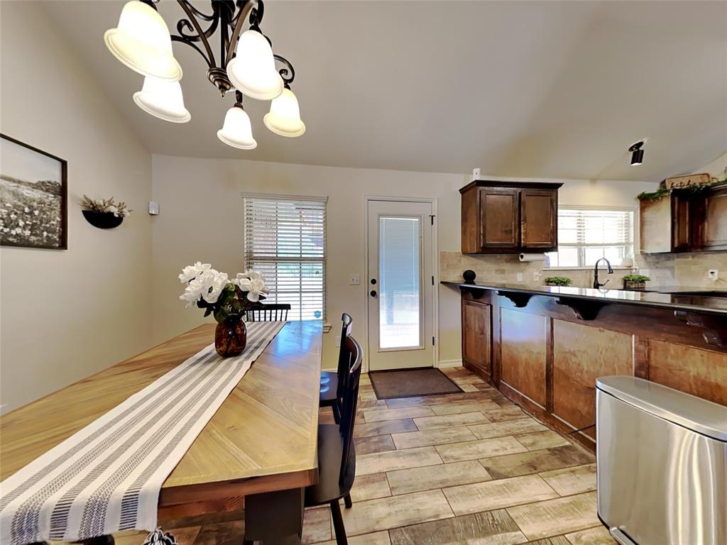 12505 Edison Drive Property Photo 5