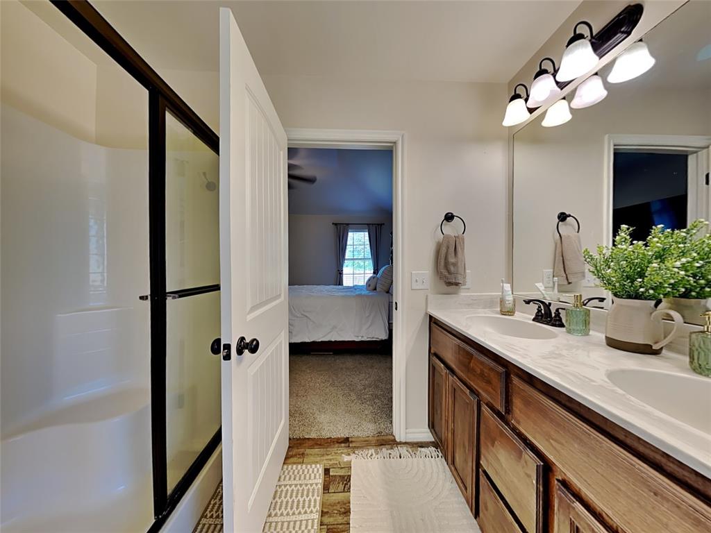 12505 Edison Drive Property Photo 8
