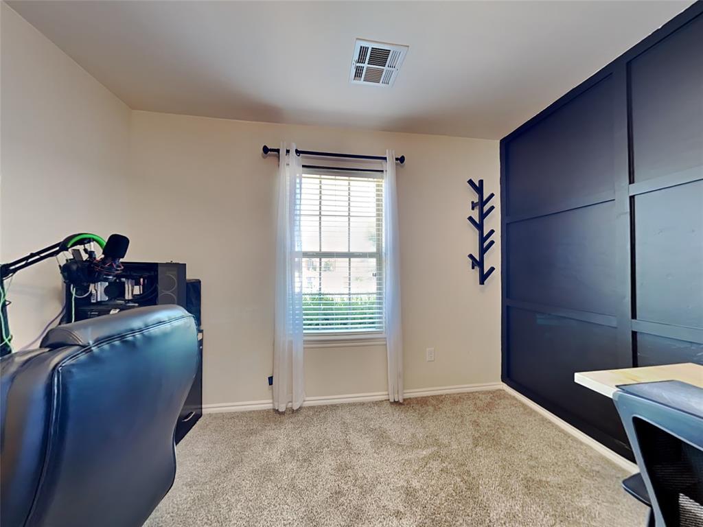 12505 Edison Drive Property Photo 10