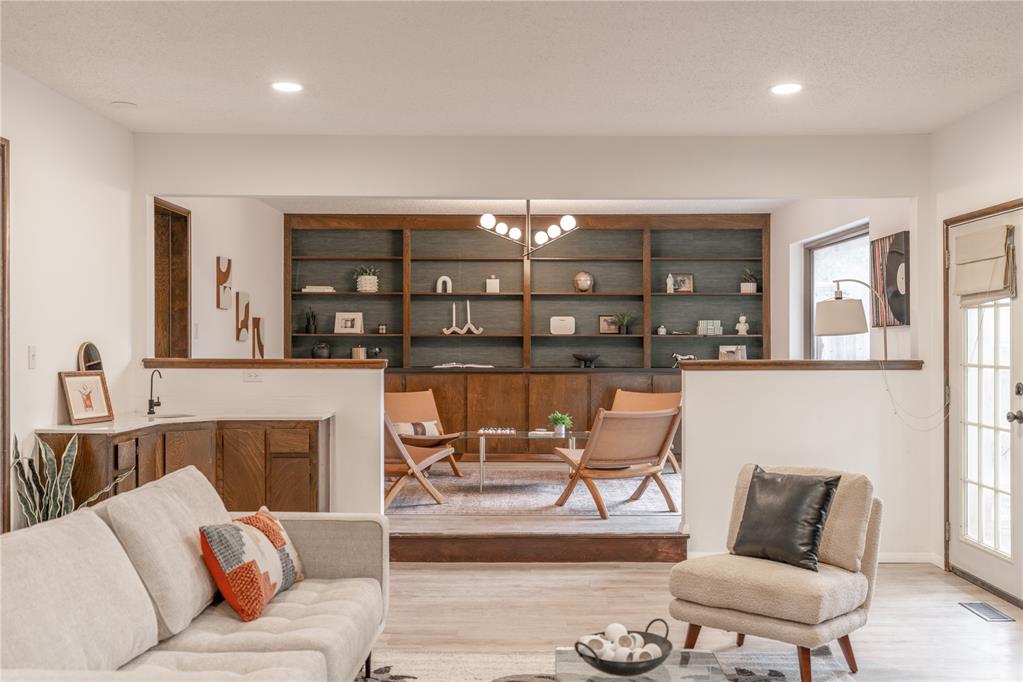 6309 Overcourt Manor Property Photo 1