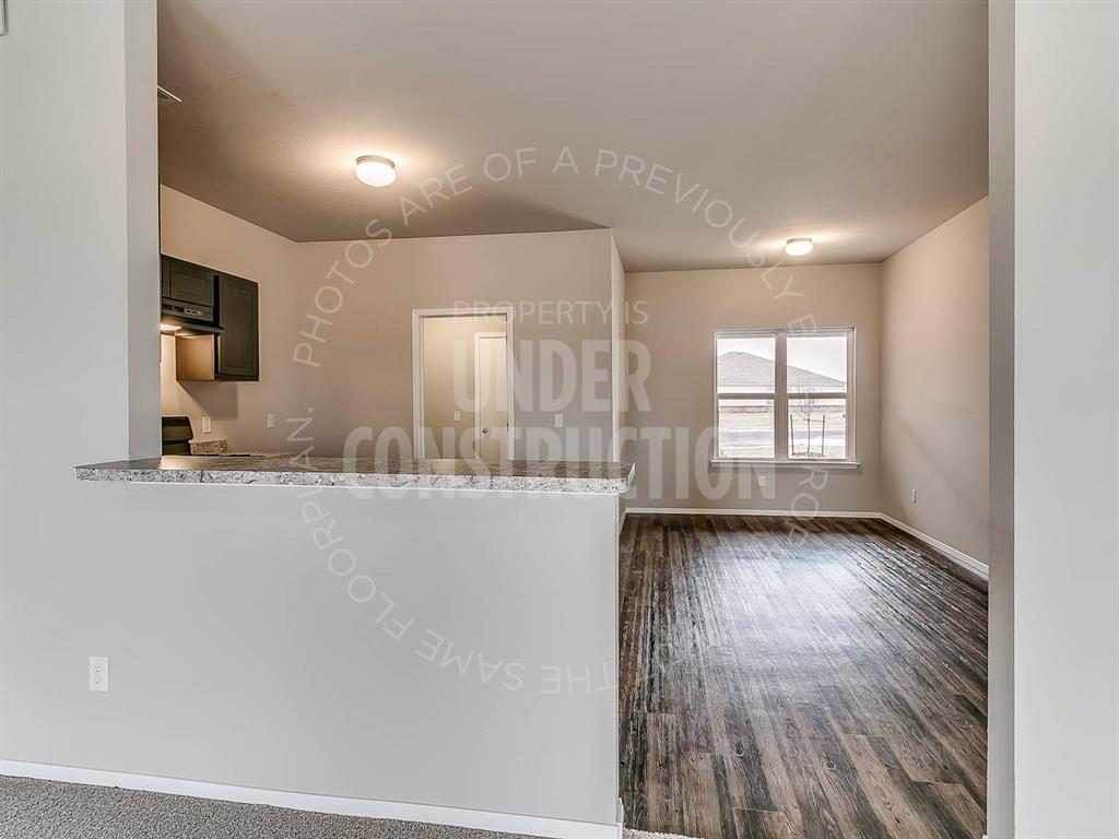 490 Sw 11th Street Property Photo 14