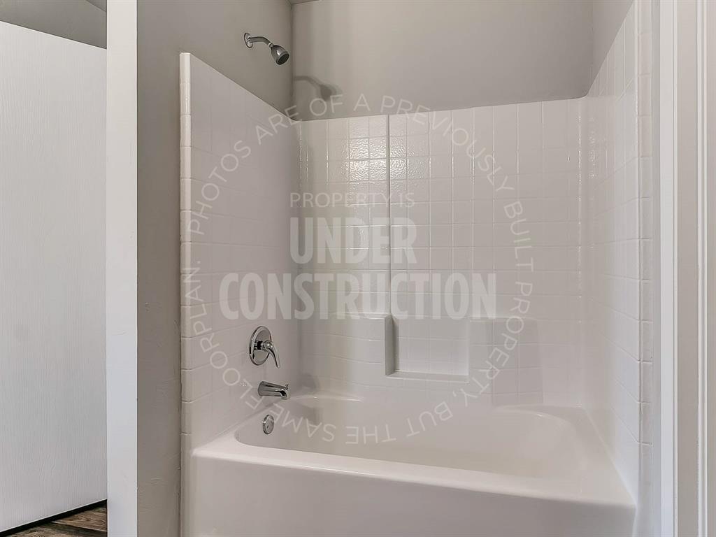 490 Sw 11th Street Property Photo 28