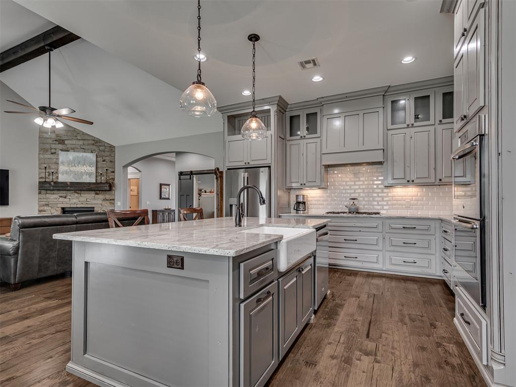 1408 N Golden Bell Way Property Photo 8