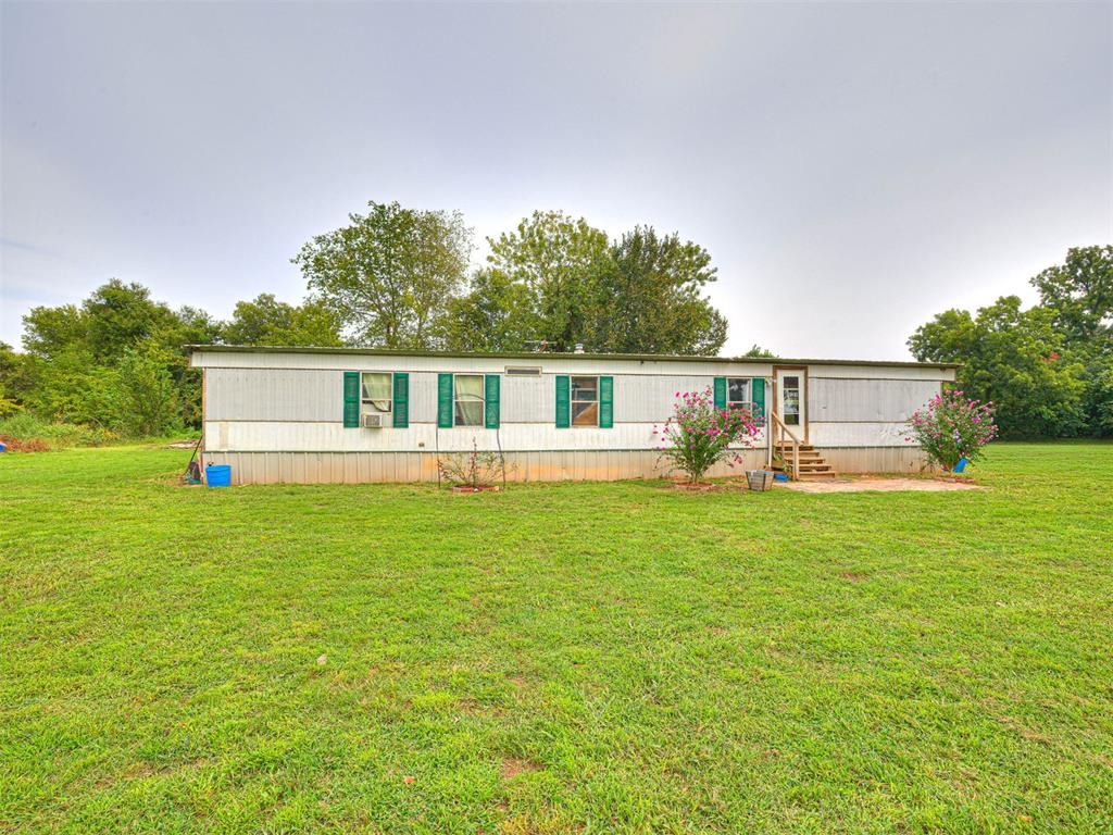 9115 Flat Armadillo Road Property Photo 1