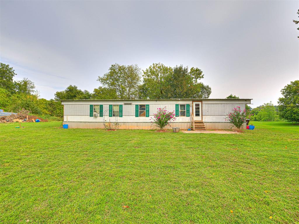 9115 Flat Armadillo Road Property Photo 2
