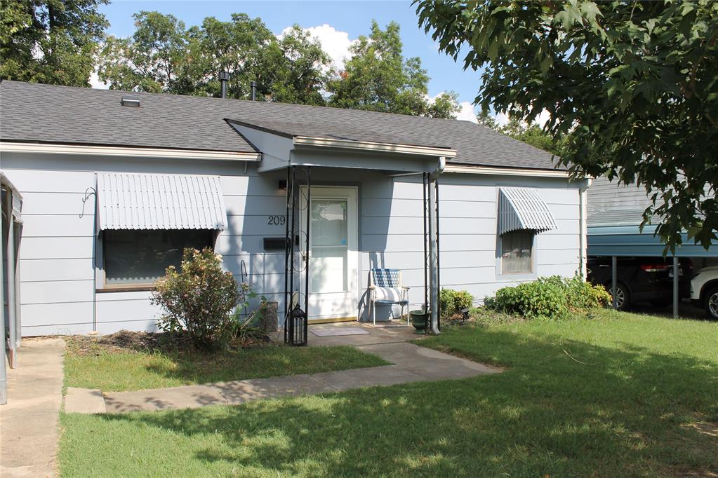 209 S Ruth Avenue Property Photo 1