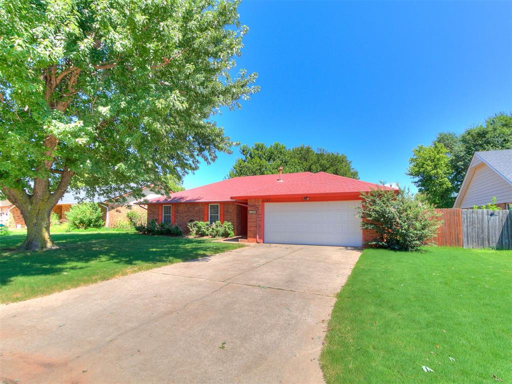 1107 W Johnathan Way Property Photo 1