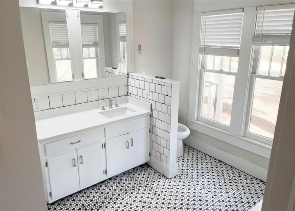 303 N Washington Avenue Property Photo 6