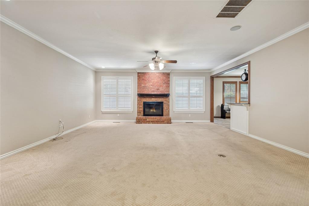 508 Nw 150th Place Property Photo 6