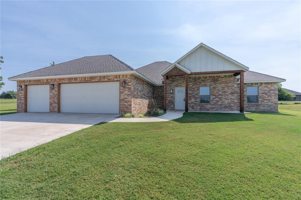 4920 Meadow Lane Property Photo 1