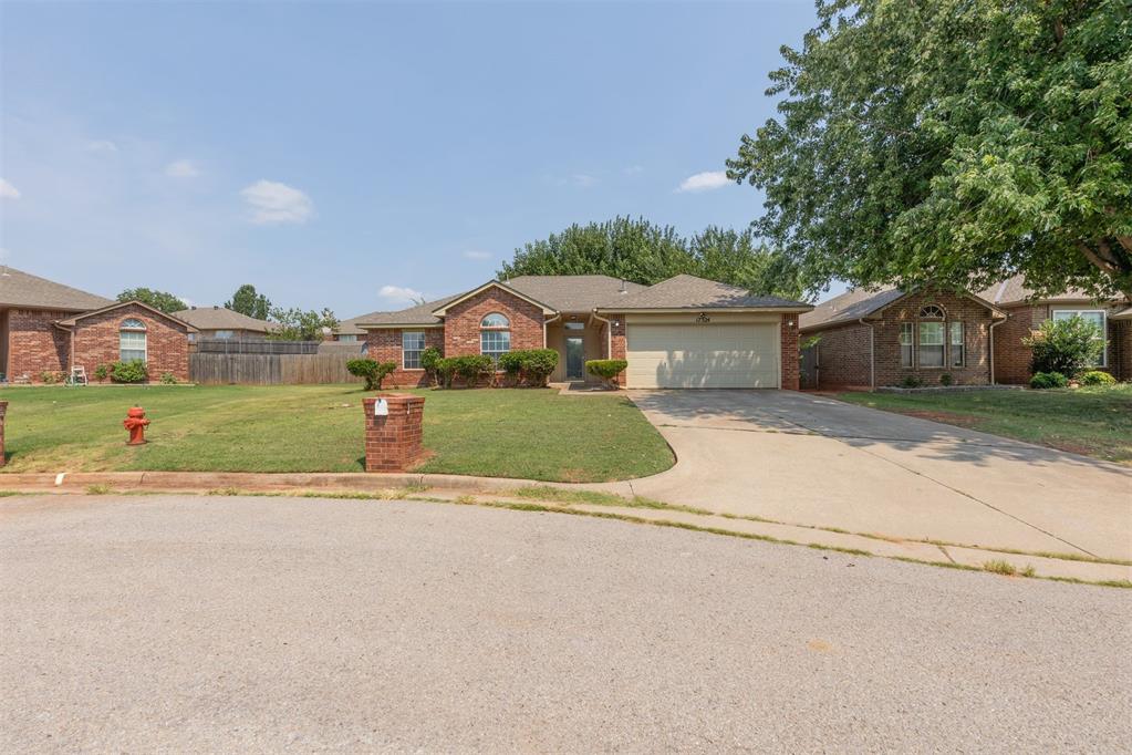 17324 Cedarwood Drive Property Photo 1