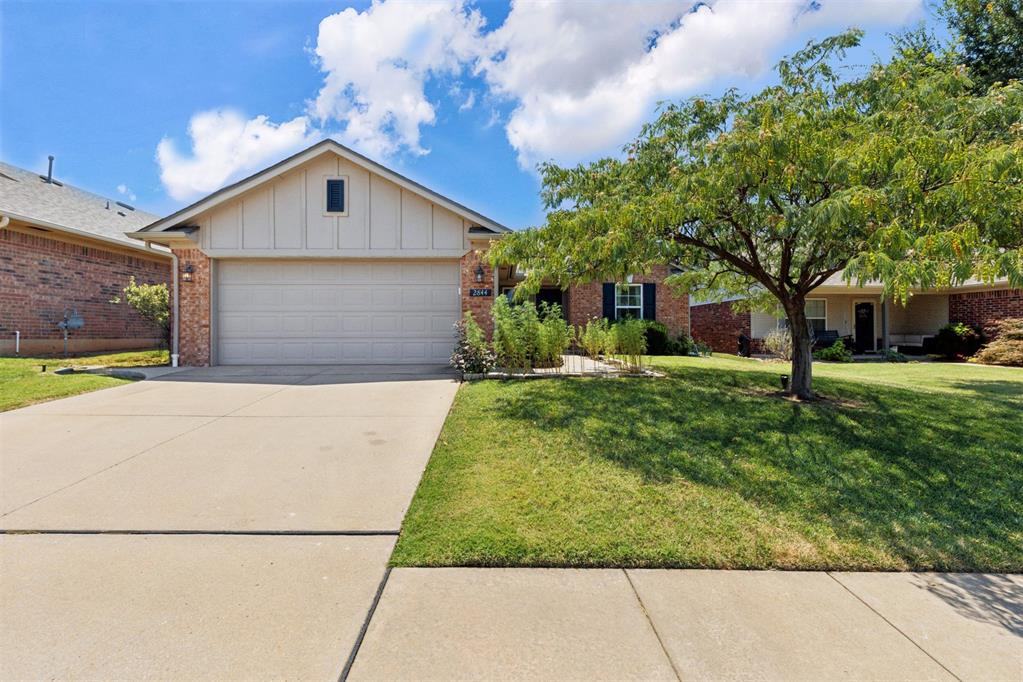 2844 Nw 184th Street Property Photo