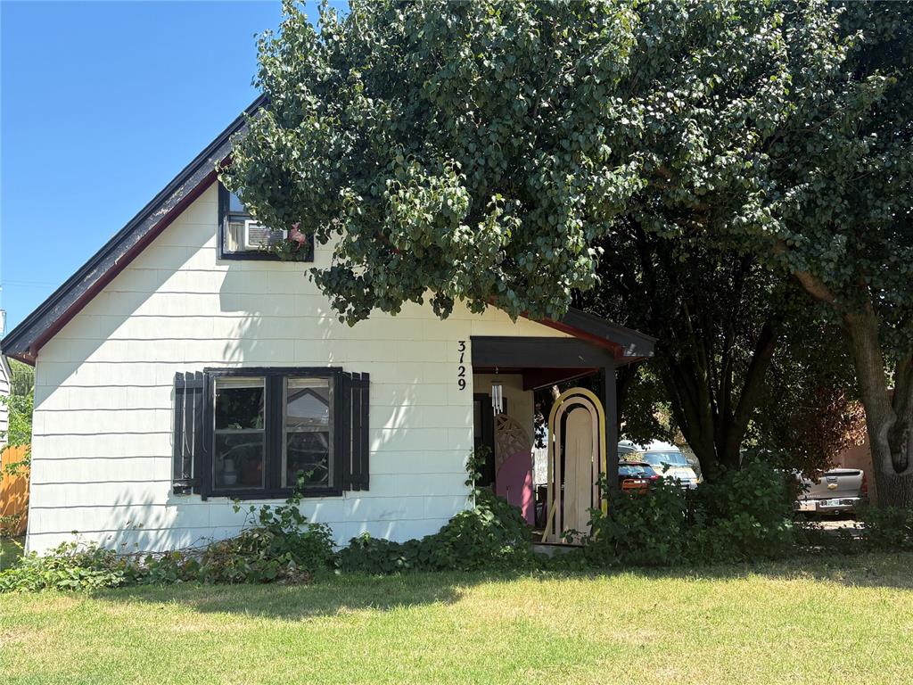 3129 Nw 28th Street Property Photo