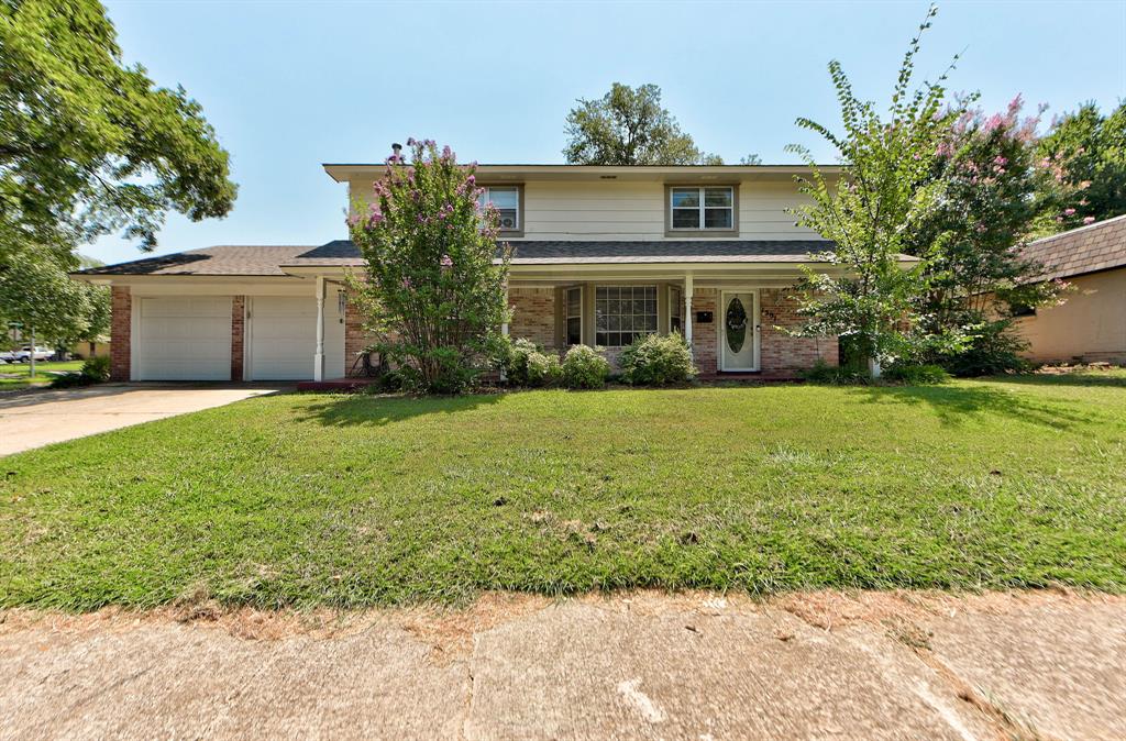 1301 Whippoorwill Drive Property Photo 1