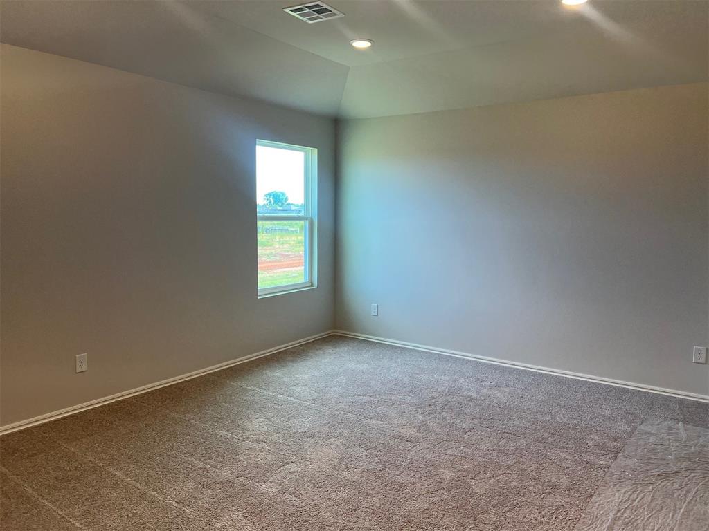 1220 E Ruger Lane Property Photo 10