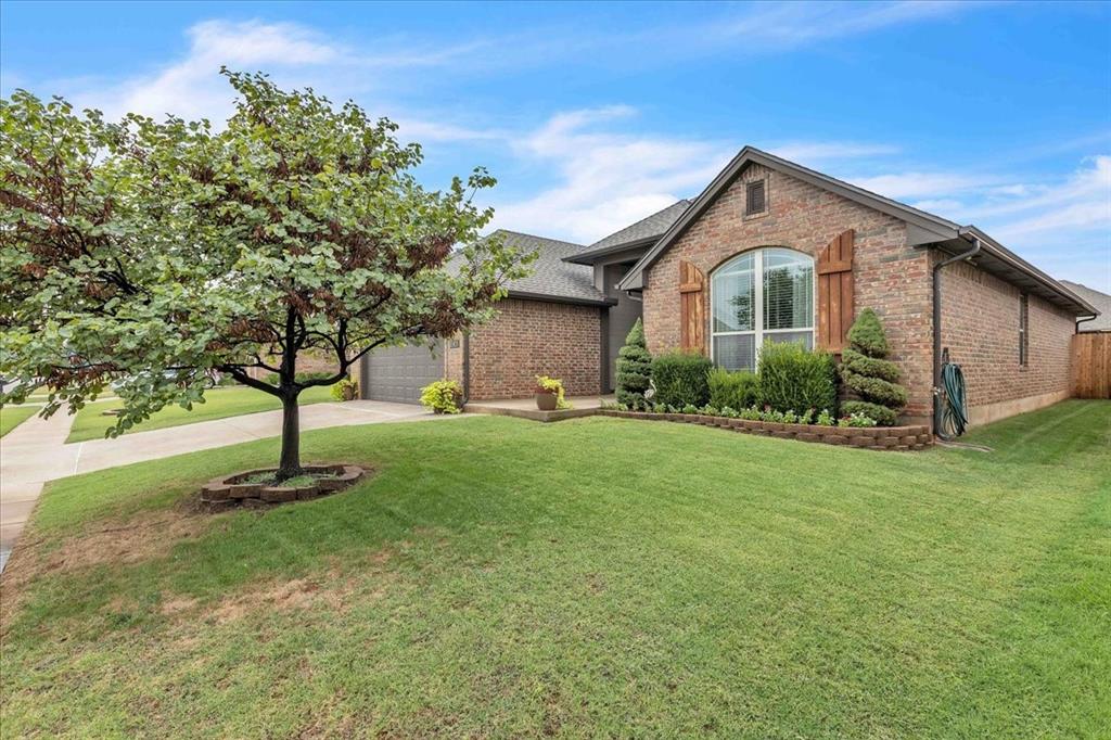 15925 Positano Drive Property Photo 4