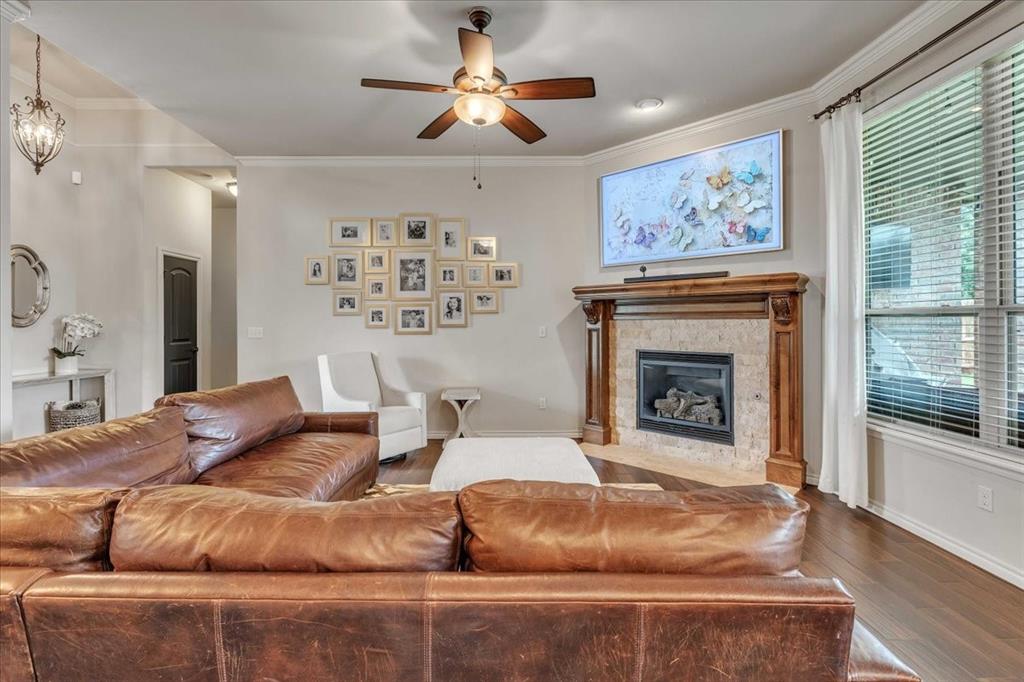 15925 Positano Drive Property Photo 9