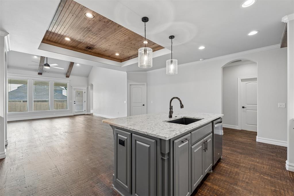 15504 Bergman Circle Property Photo 19