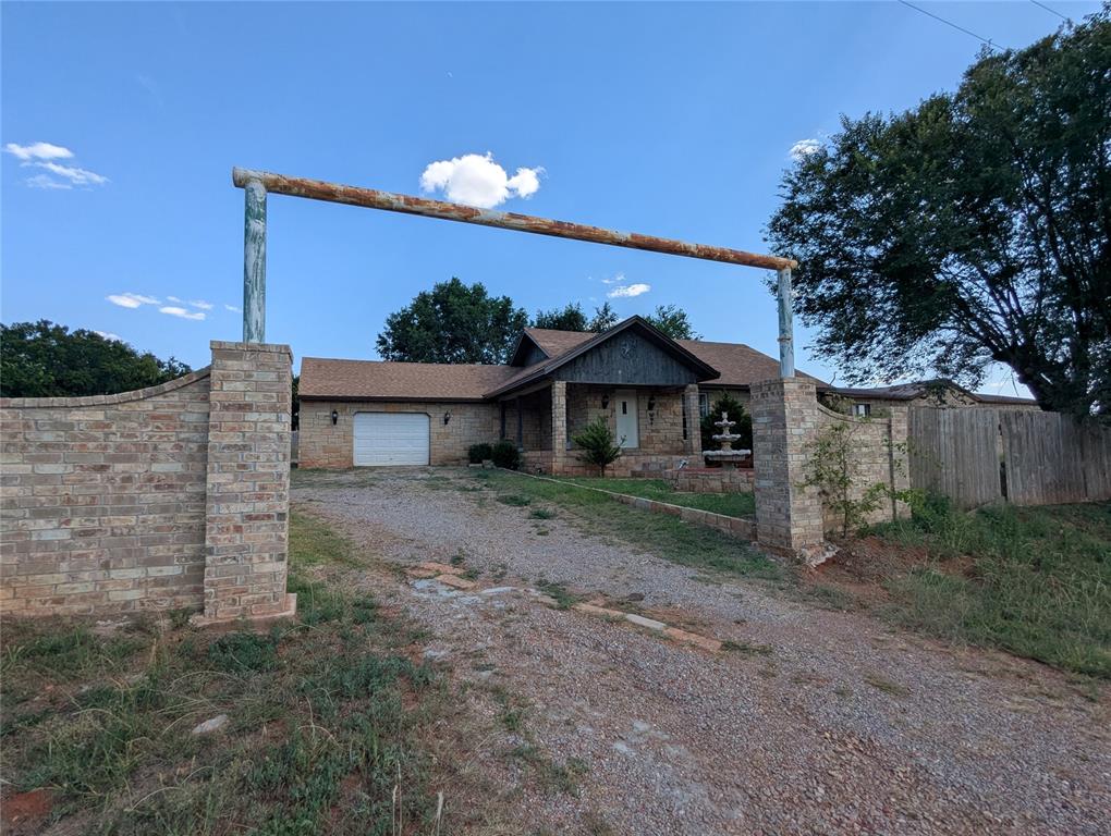 21508 S Frontage Road Property Photo 3