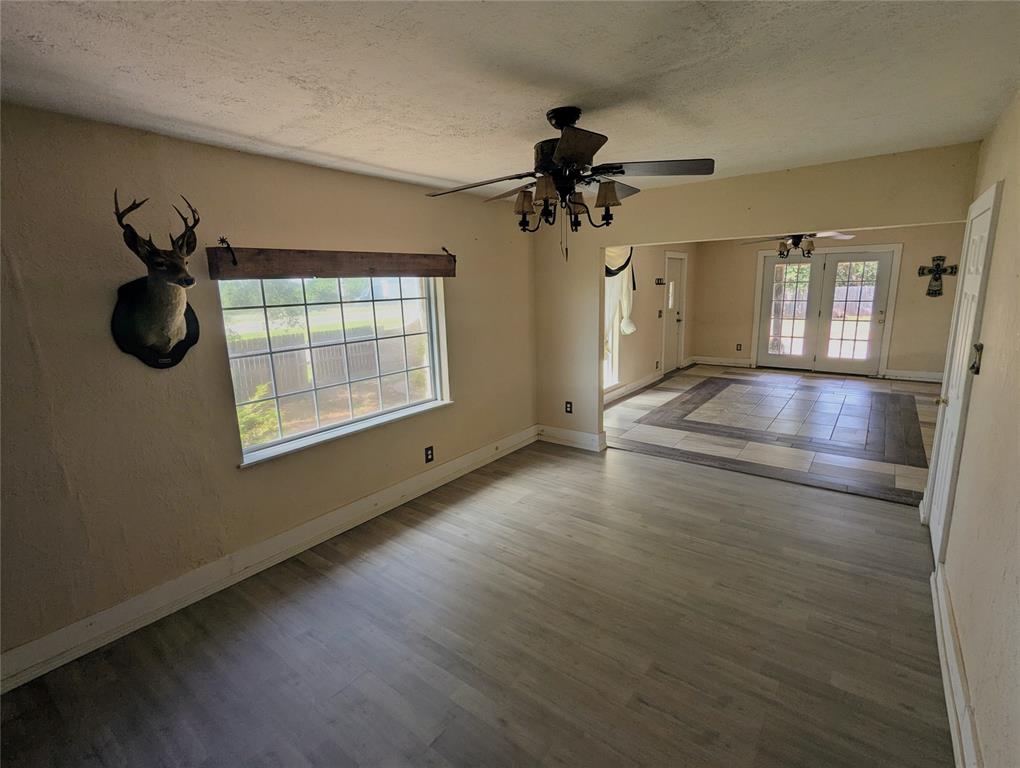 21508 S Frontage Road Property Photo 6