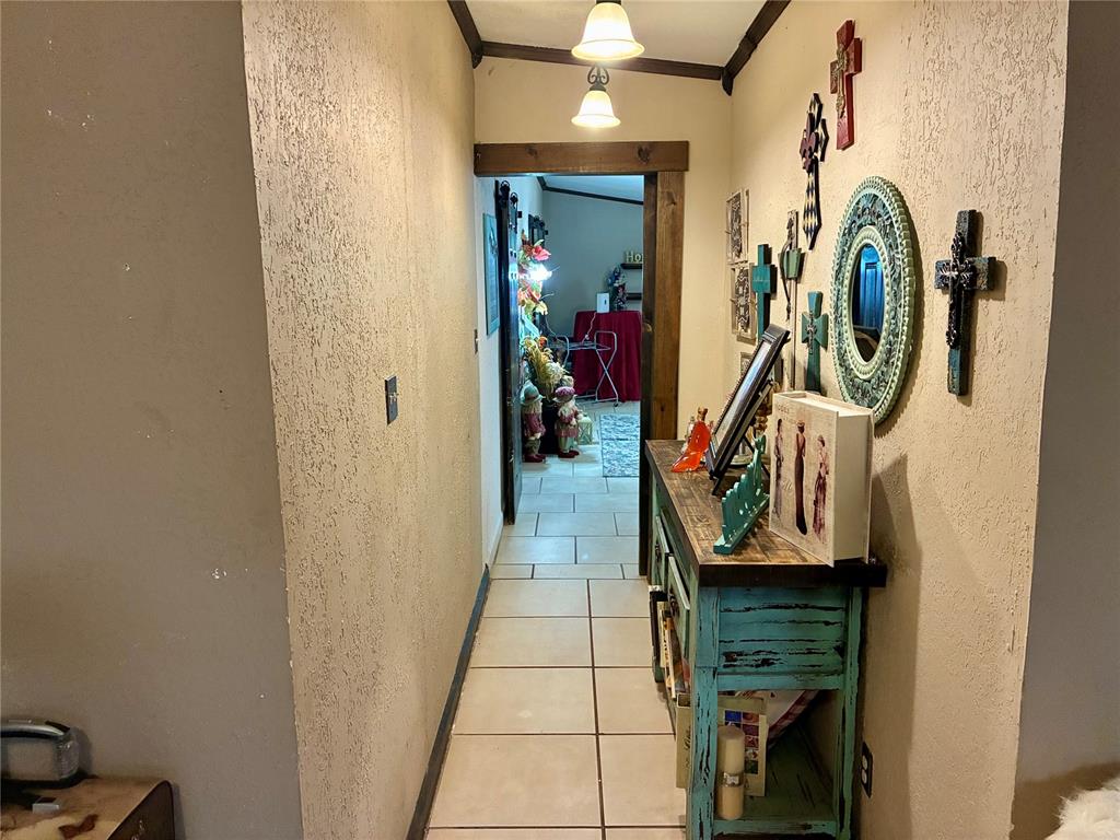 21508 S Frontage Road Property Photo 15