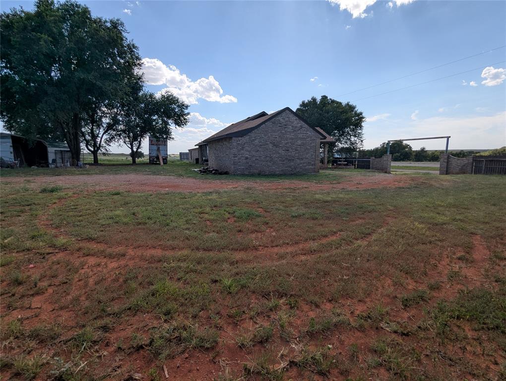 21508 S Frontage Road Property Photo 27