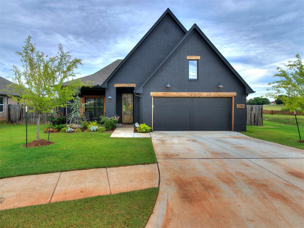 1205 Wilmot Street Property Photo 1