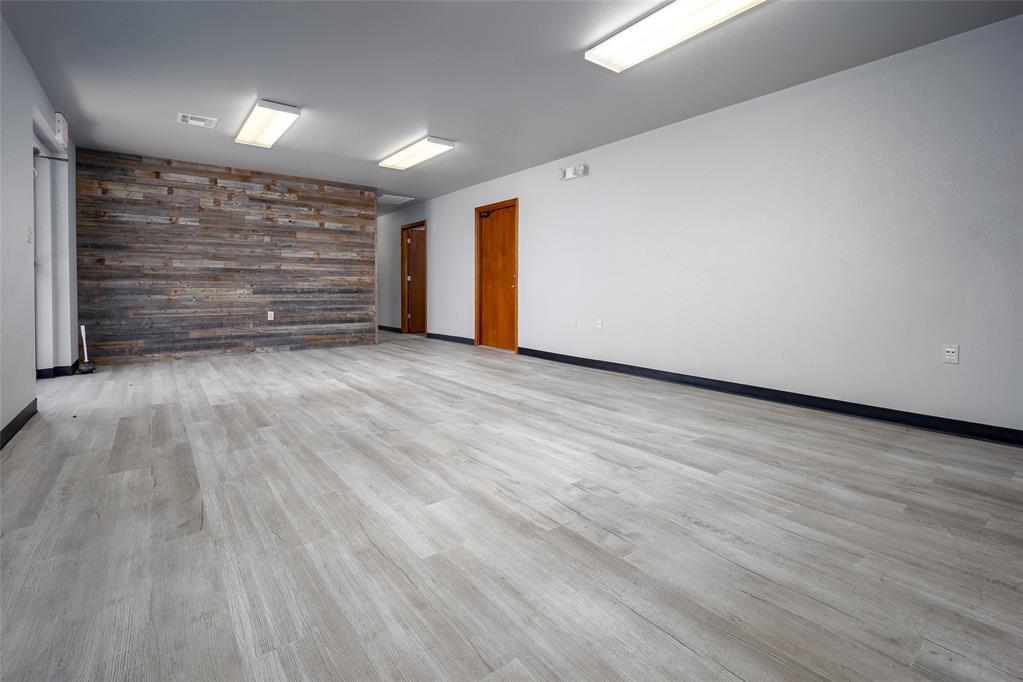 2845 Broce Drive Property Photo 11