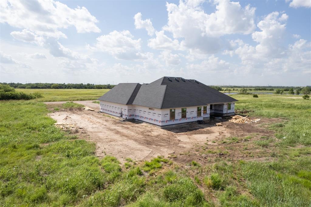 30115 Cashion Acres Road Property Photo 4