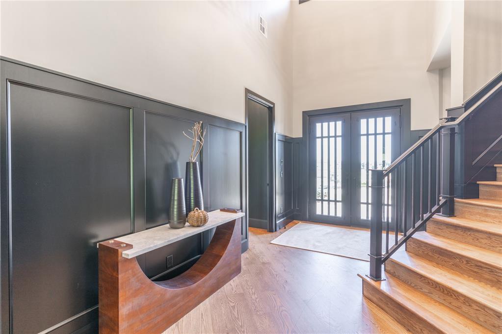 6017 Royal Abbey Court Property Photo 2