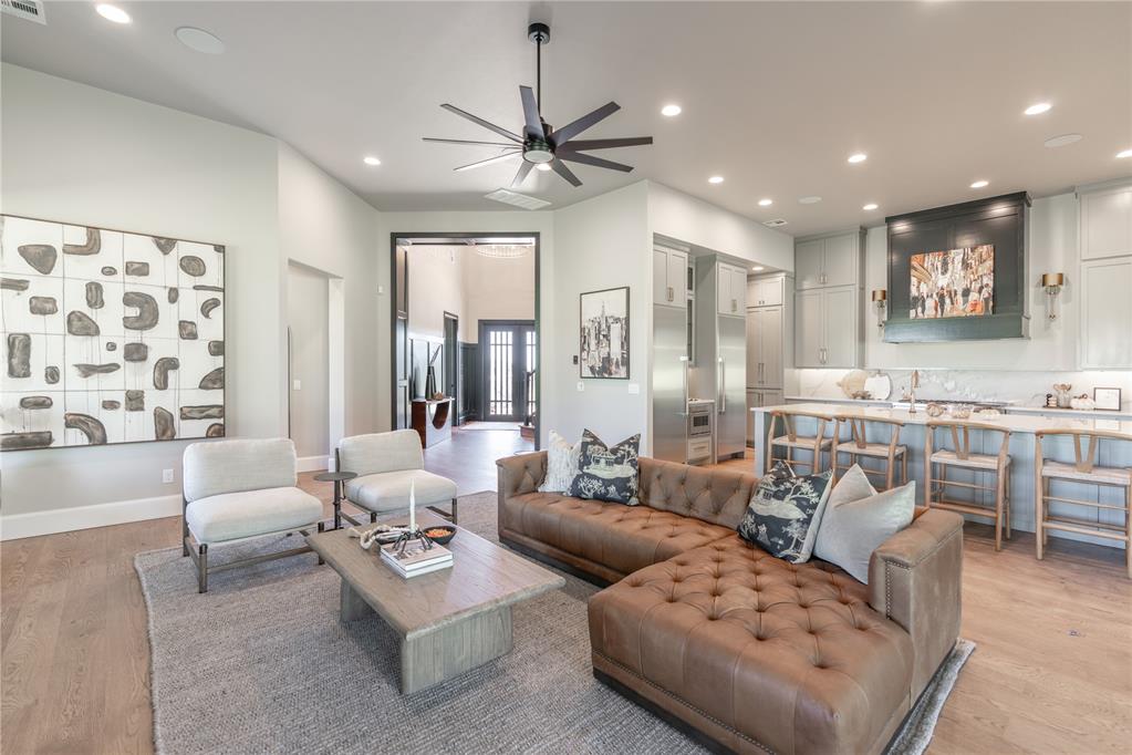 6017 Royal Abbey Court Property Photo 5