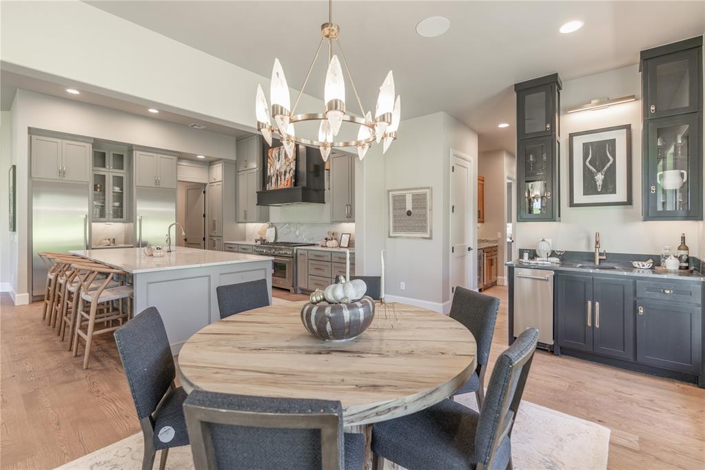 6017 Royal Abbey Court Property Photo 13