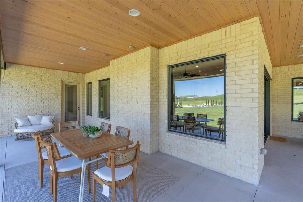 6017 Royal Abbey Court Property Photo 42