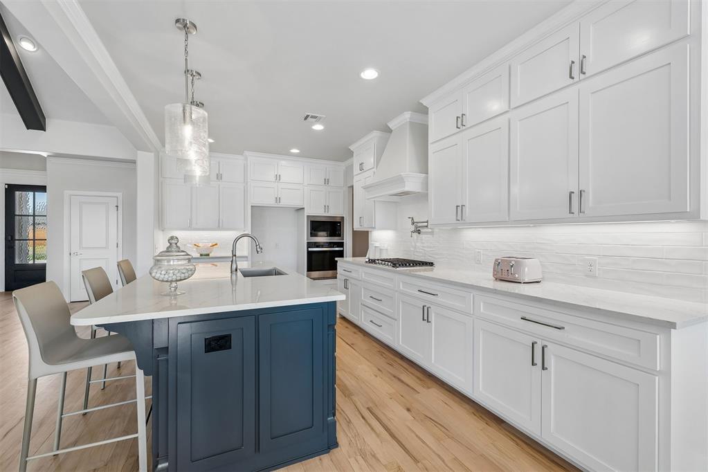 478 Paris Avenue Property Photo 16