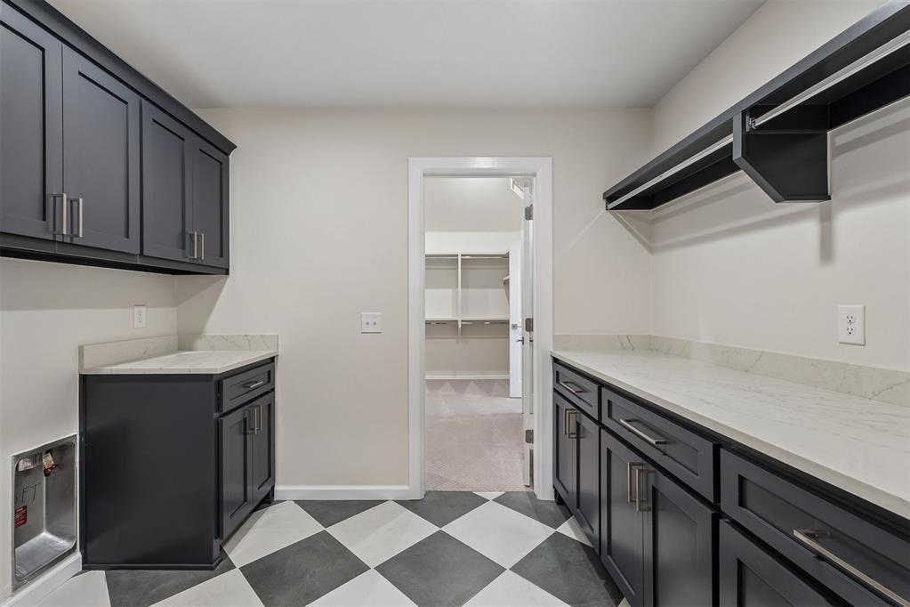 478 Paris Avenue Property Photo 35
