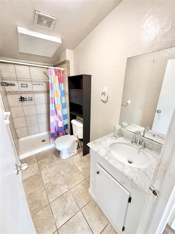 20613 E County Rd 156 Property Photo 12
