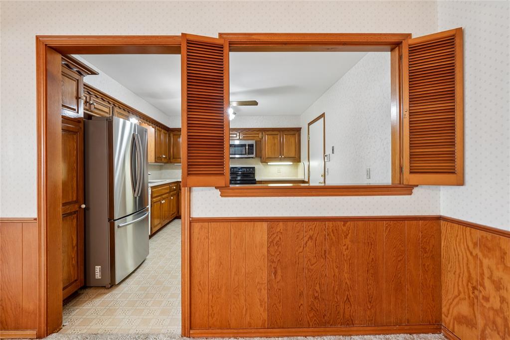 4112 Nw 60th Street Property Photo 9