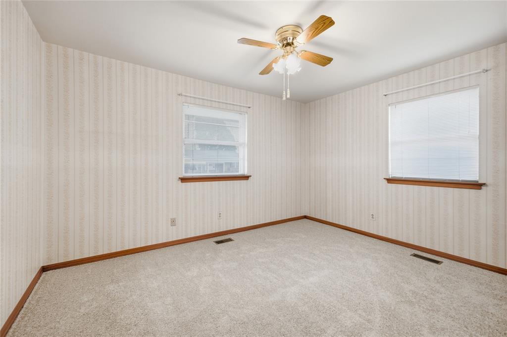 4112 Nw 60th Street Property Photo 14