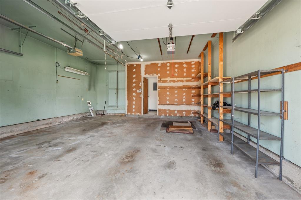 4112 Nw 60th Street Property Photo 22