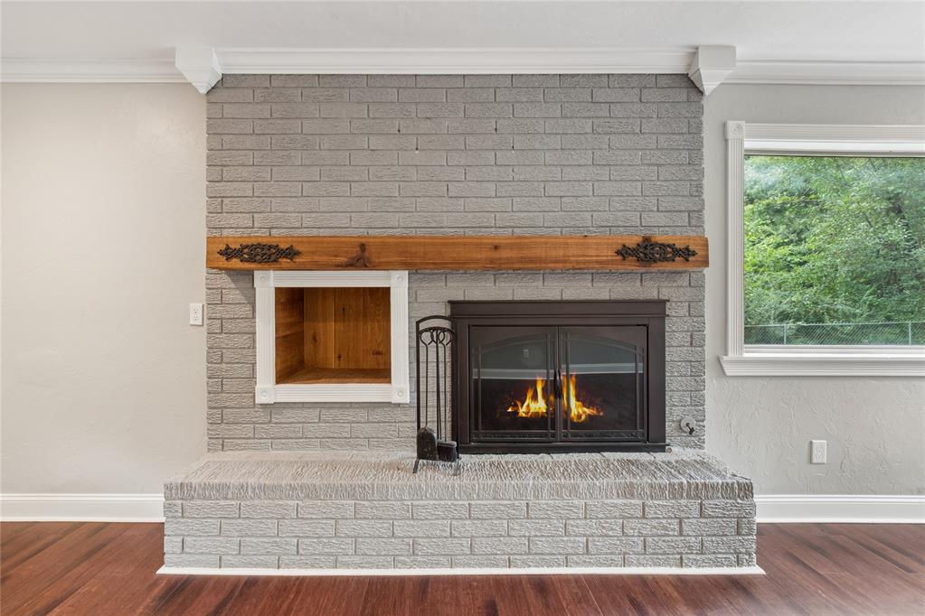 817 Ne 61 Street Property Photo 6