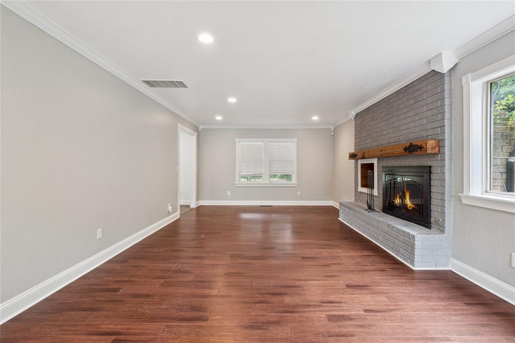 817 Ne 61 Street Property Photo 7